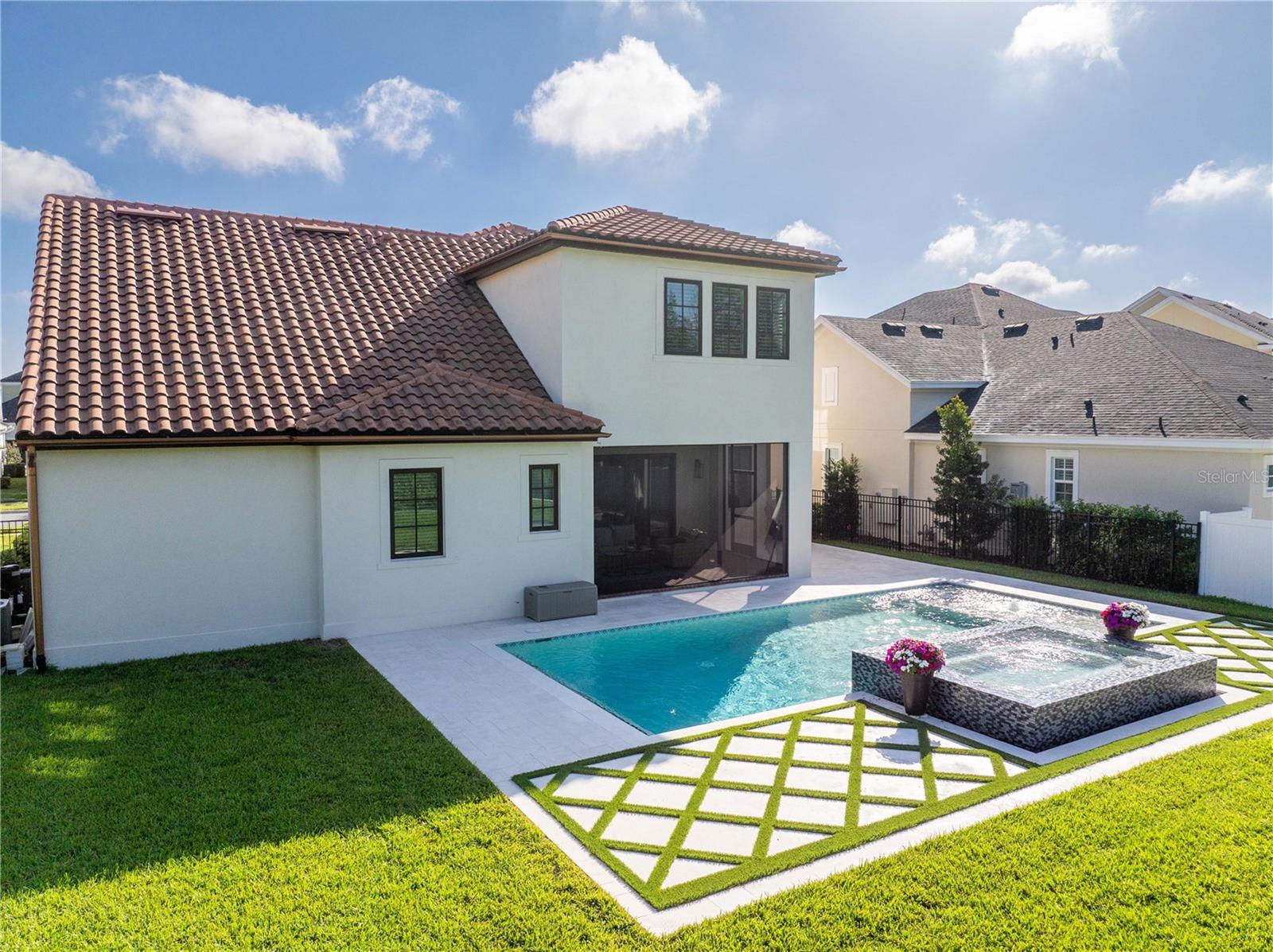 CELEBRATION ISLAND VILLAGE - Residential