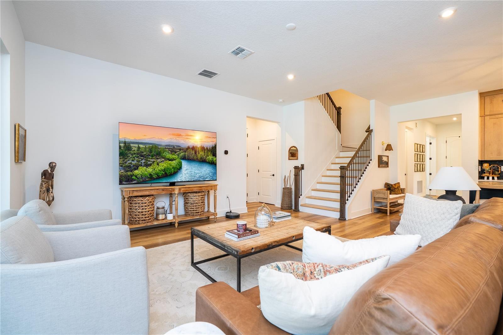 CELEBRATION ISLAND VILLAGE - Residential