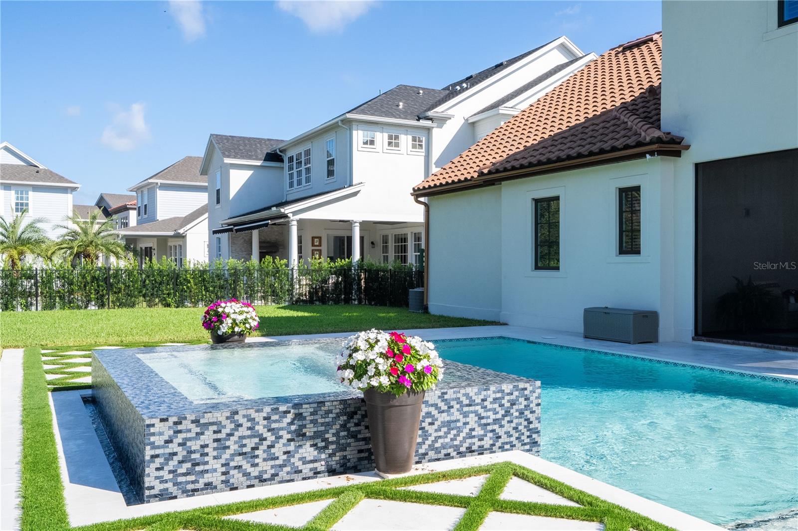CELEBRATION ISLAND VILLAGE - Residential