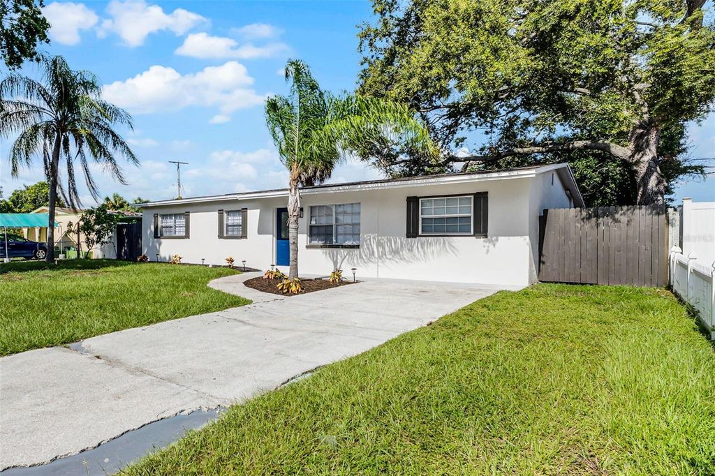 Photo of 4719 Eldorado Drive, Tampa, FL 33615 (MLS # O6351600)