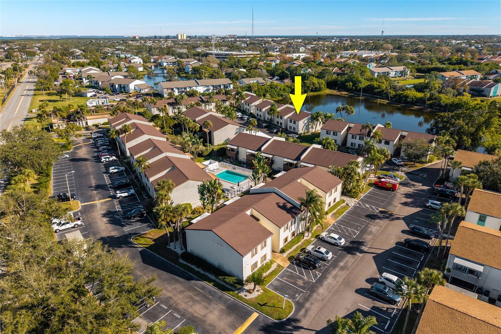 PEPPERTREE LAKE CONDO - Residential