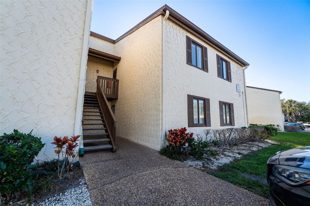 Photo of 724 115th Avenue N #2202, St Petersburg, FL 33716 (MLS # A4679078)