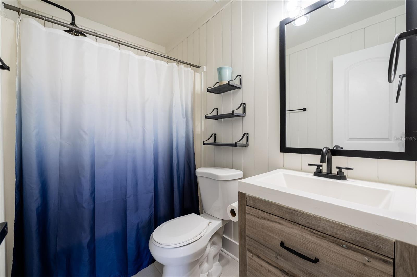 PEPPERTREE LAKE CONDO - Residential