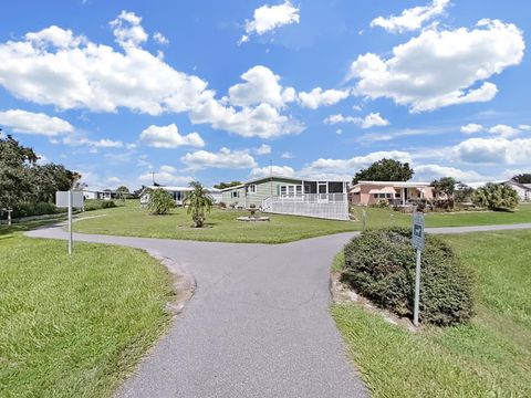 A home in LAKELAND