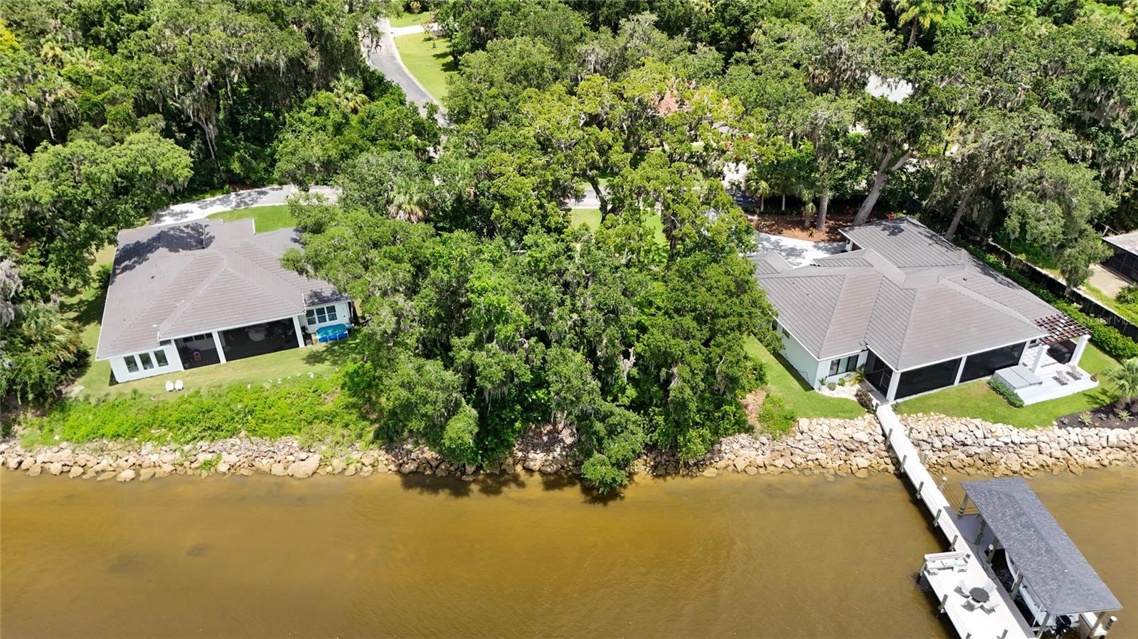 RIVER OAKS/HAMMOCK - Land