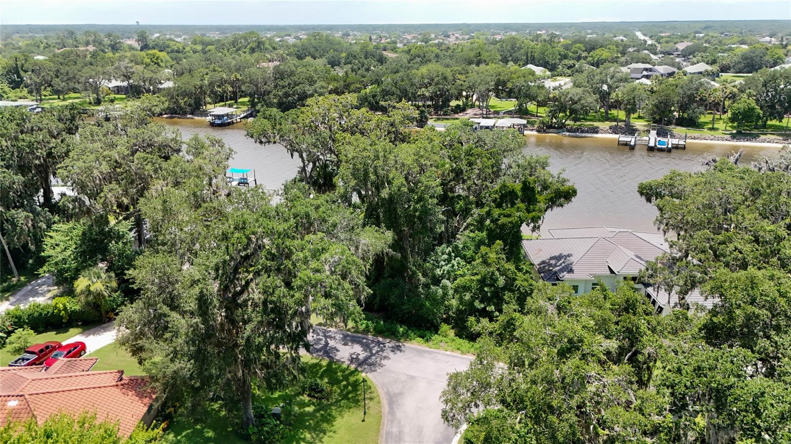 RIVER OAKS/HAMMOCK - Land