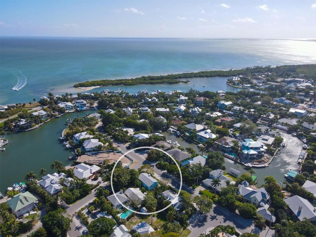 Photo of 261 Lee Avenue, Boca Grande, FL 33921 (MLS # D6143435)