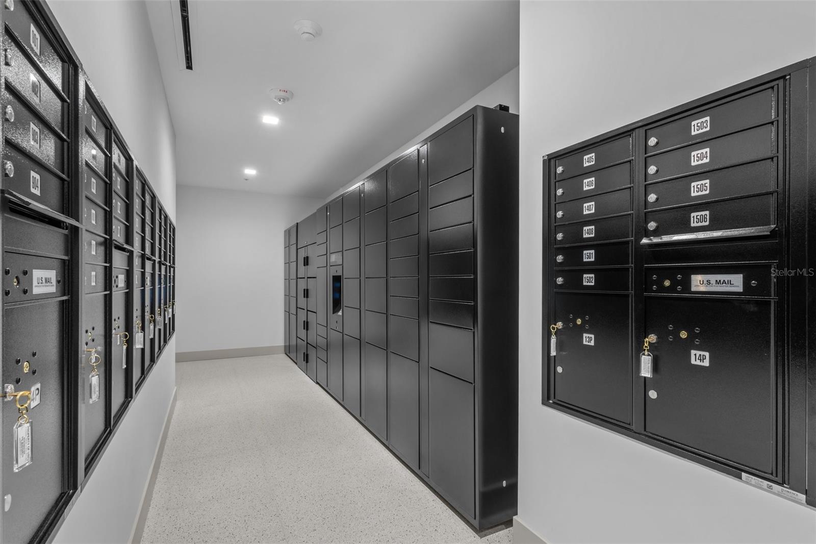 REFLECTION CONDO - Residential