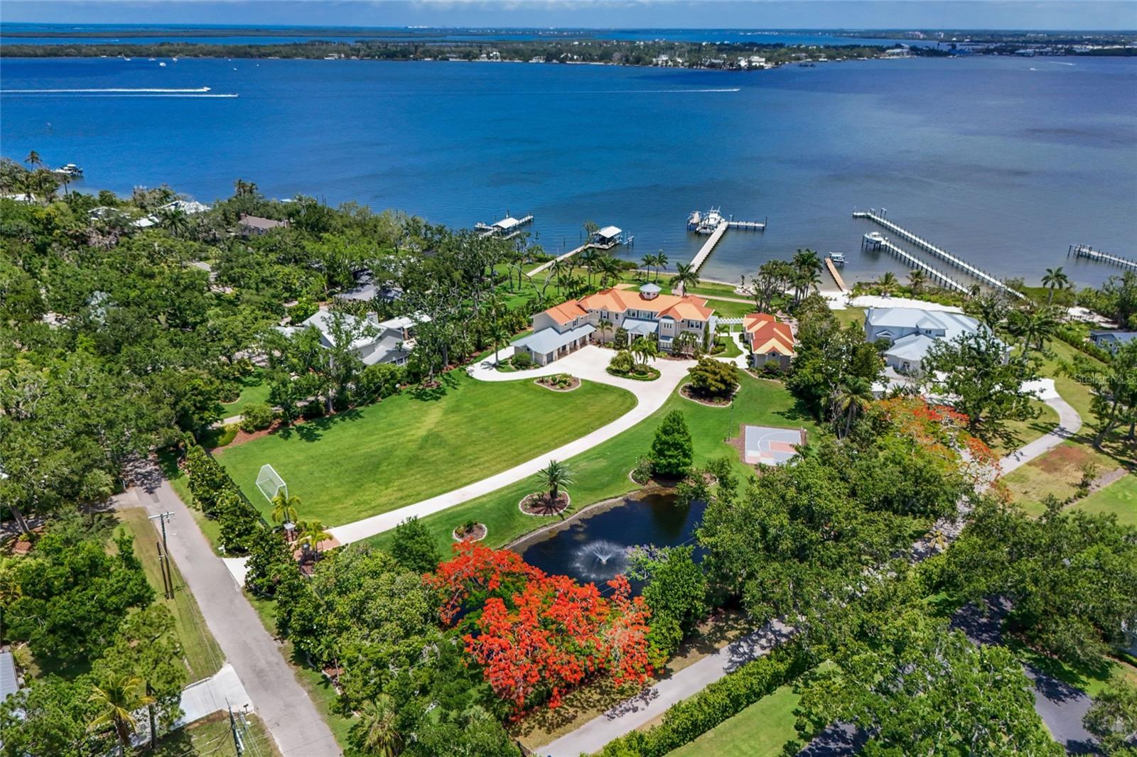 ACREAGE - Residential