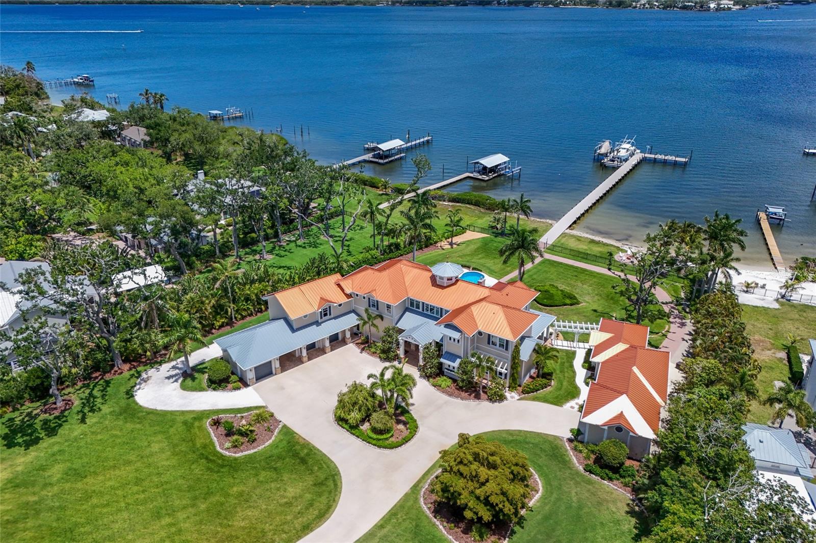 ACREAGE - Residential
