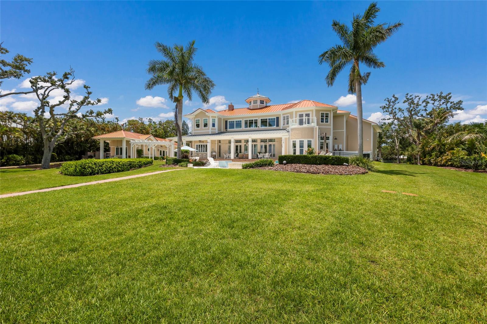 ACREAGE - Residential