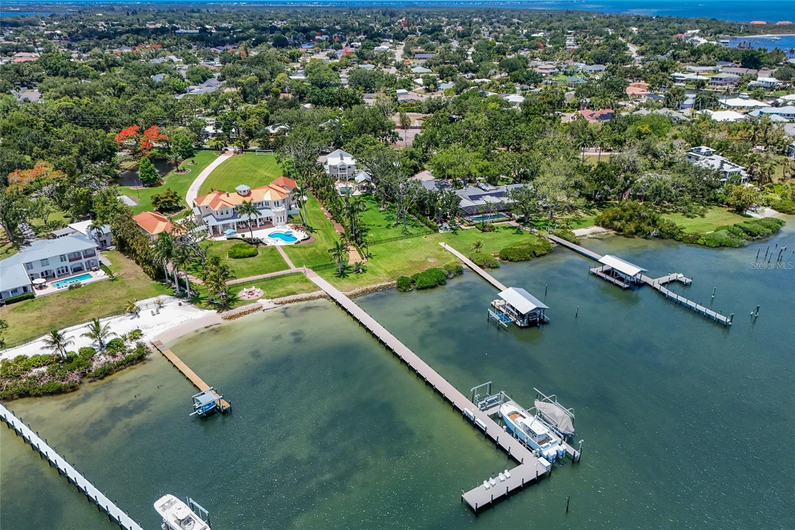ACREAGE - Residential
