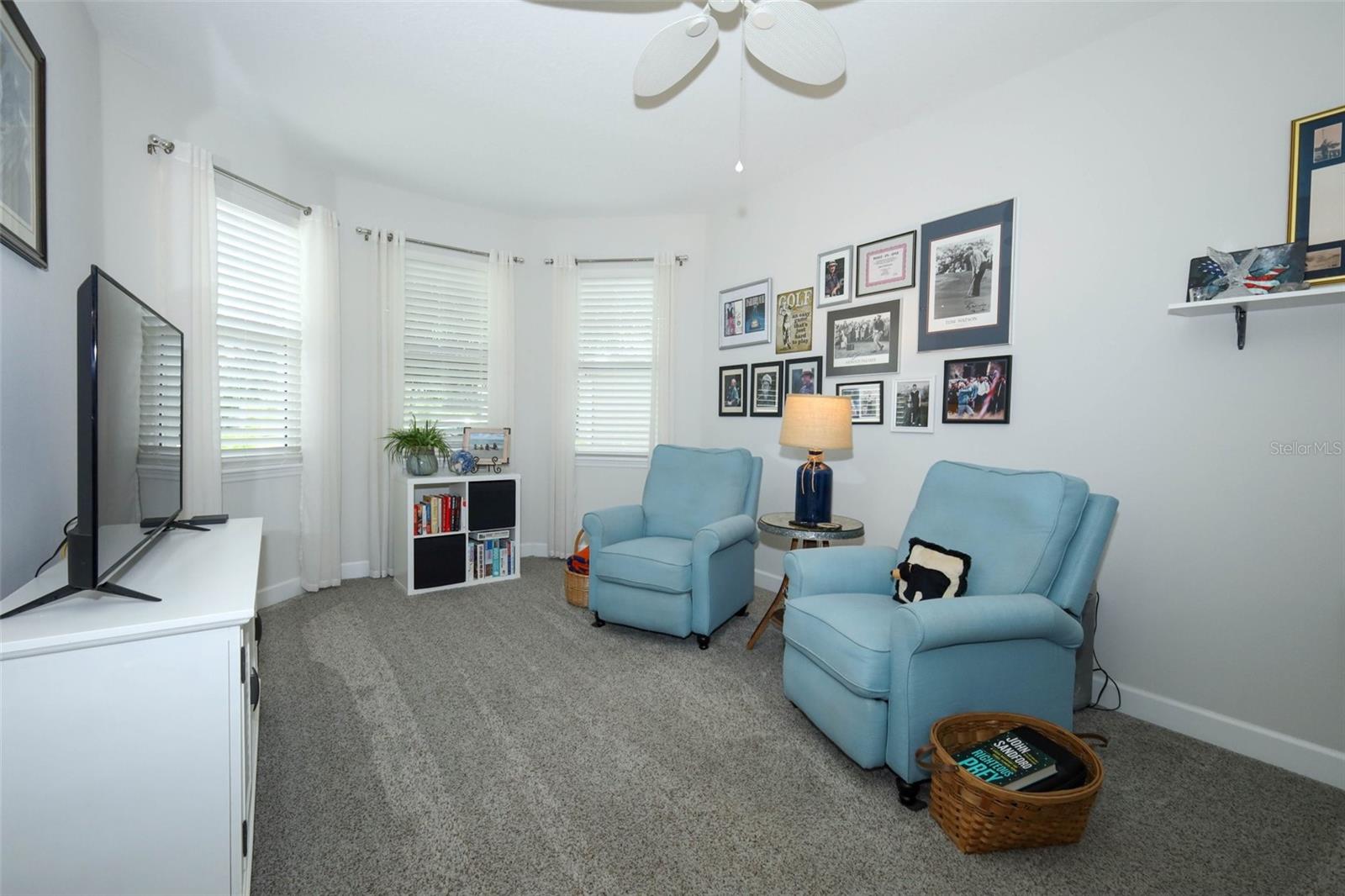 VICTORIA HILLS PH 3 - Residential