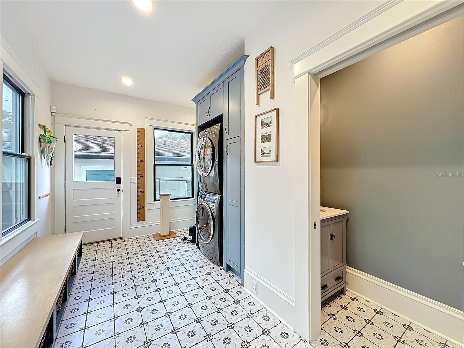 SANFORD TOWN OF - Residential