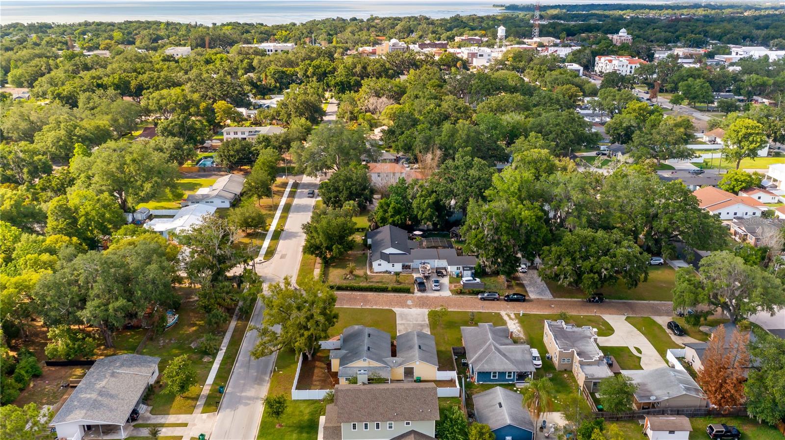 ELLMAN PARK - Residential
