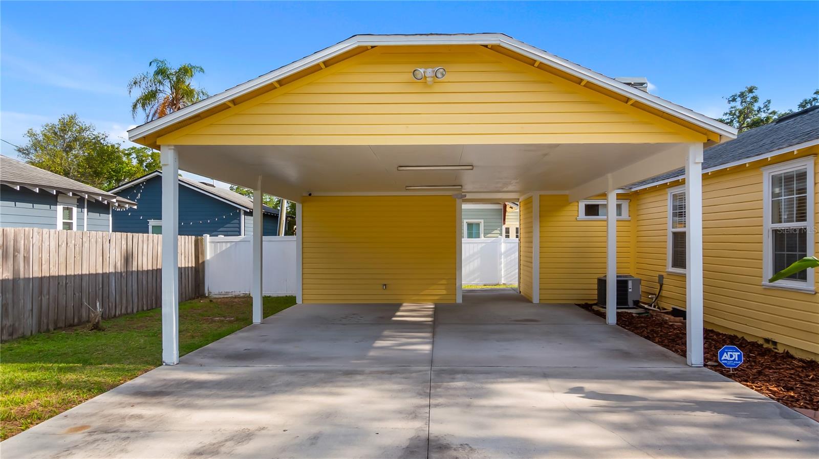 ELLMAN PARK - Residential