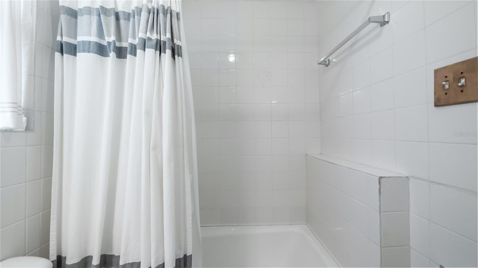 ELLMAN PARK - Residential