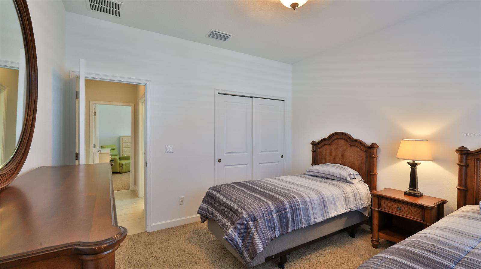 Venetian Bay Ph 02 Un 01 - Residential Lease