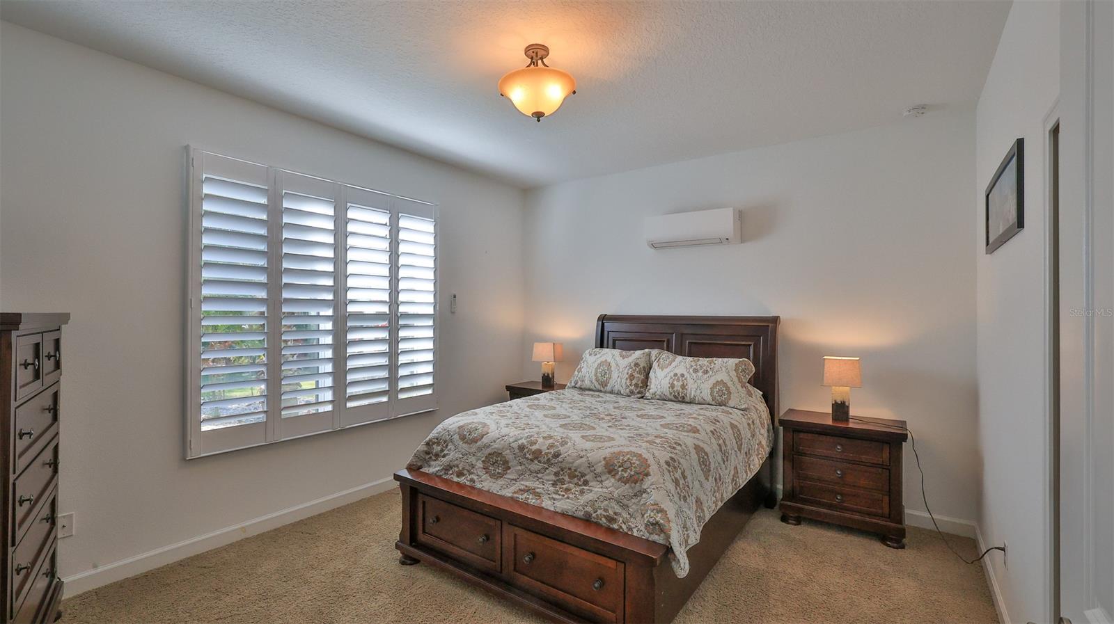 Venetian Bay Ph 02 Un 01 - Residential Lease