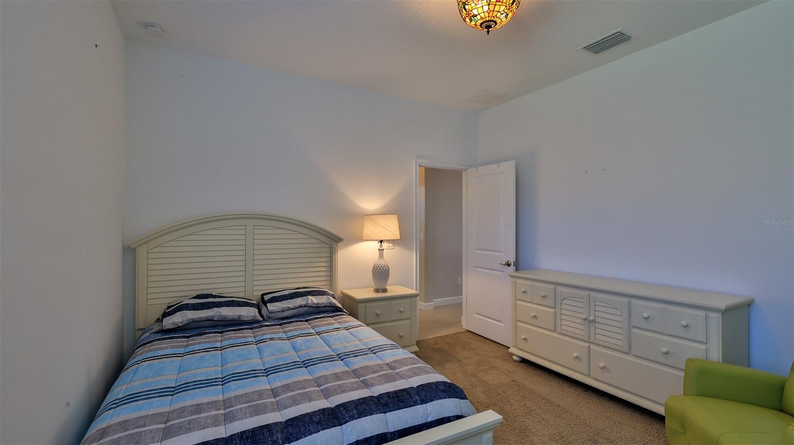 Venetian Bay Ph 02 Un 01 - Residential Lease