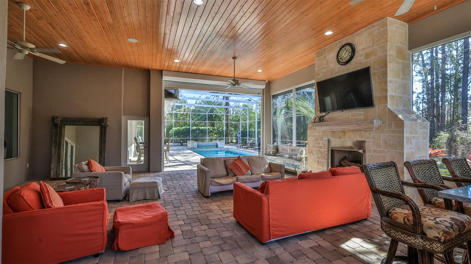 Venetian Bay Ph 02 Un 01 - Residential Lease