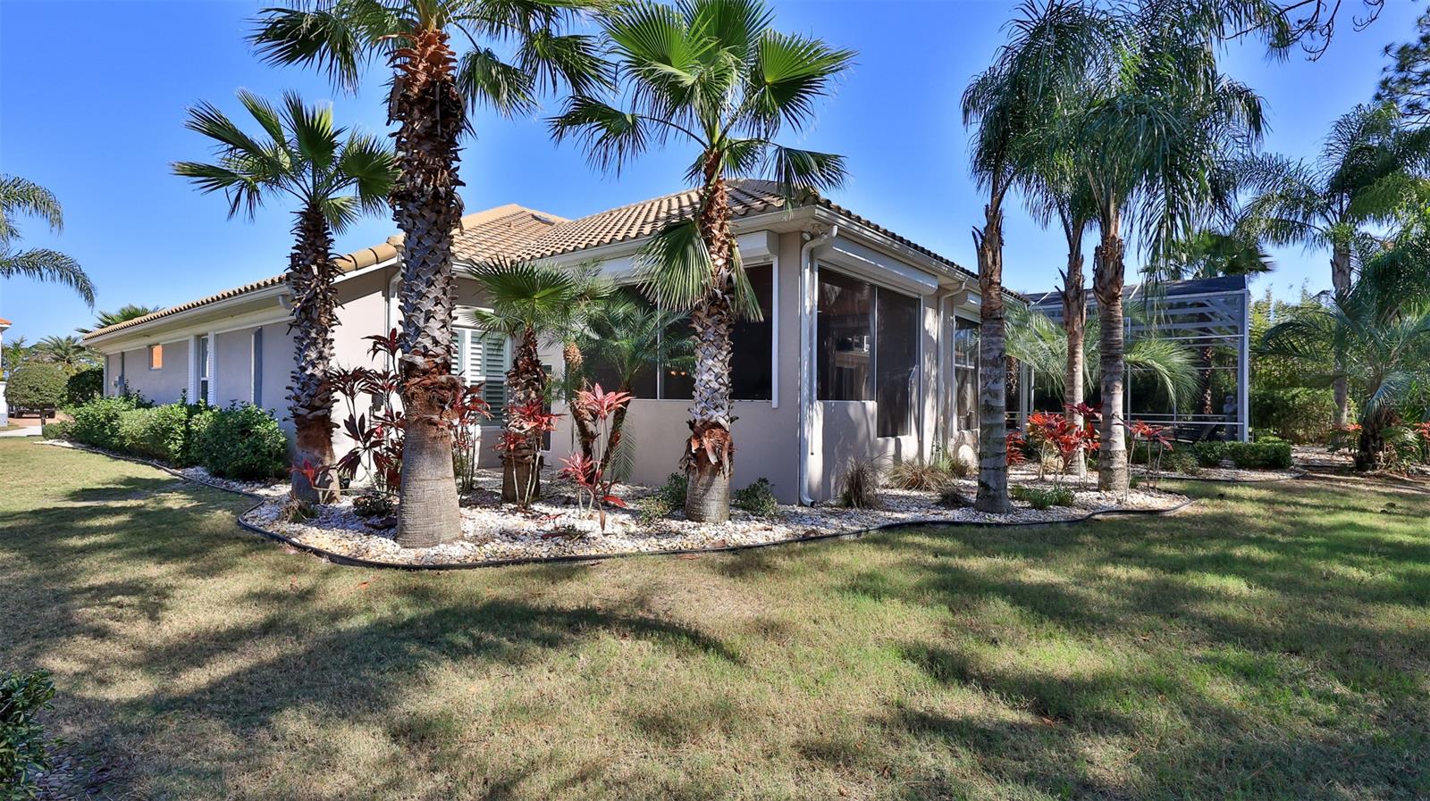 Venetian Bay Ph 02 Un 01 - Residential Lease