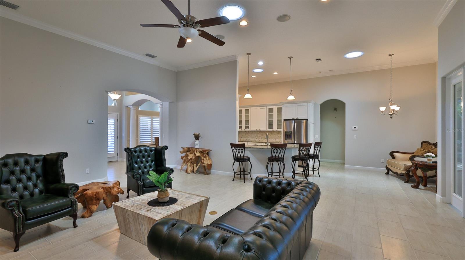 Venetian Bay Ph 02 Un 01 - Residential Lease