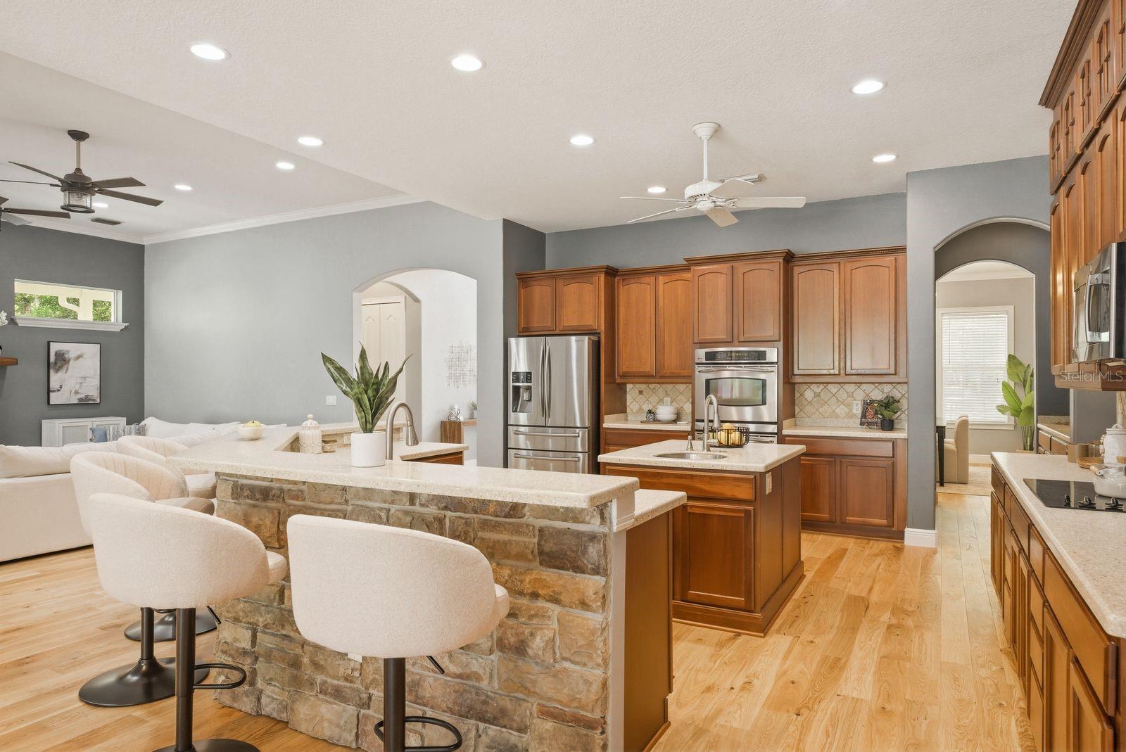 OAK RIDGE - Residential