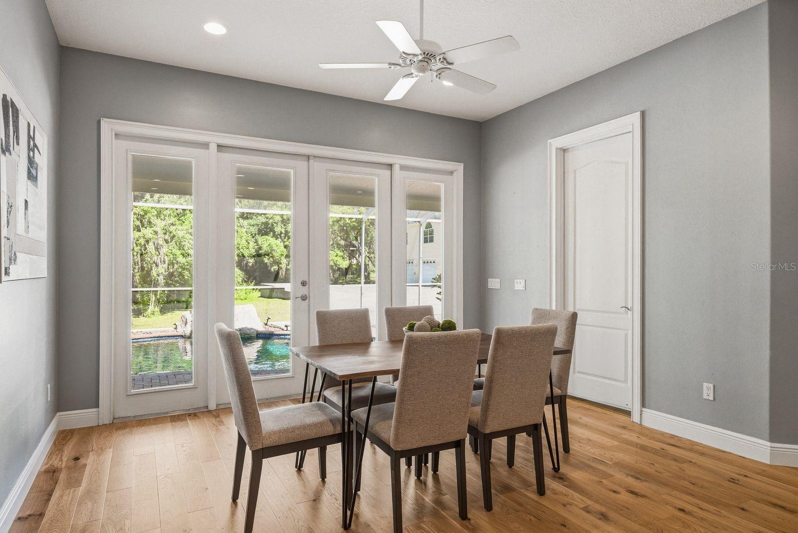 OAK RIDGE - Residential