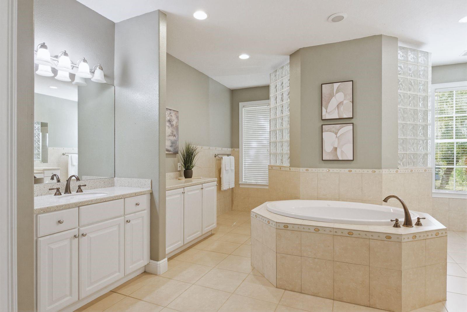 OAK RIDGE - Residential