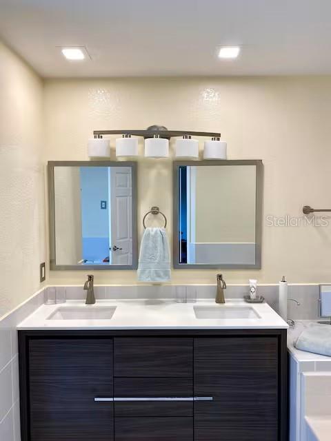 ROTONDA WEST PINE VALLEY - Residential