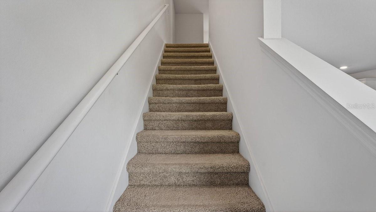 BELLA OAKS - Residential