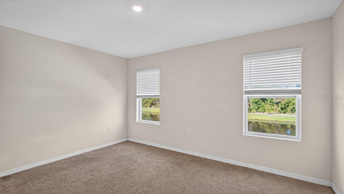 BELLA OAKS - Residential