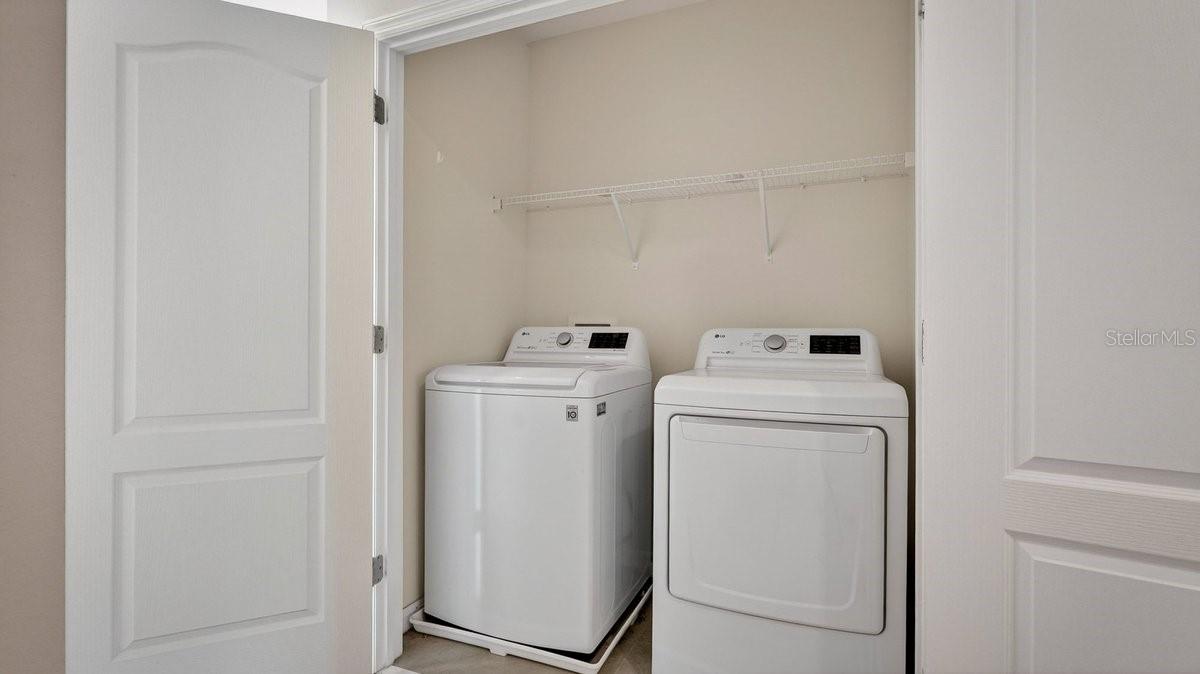 BELLA OAKS - Residential