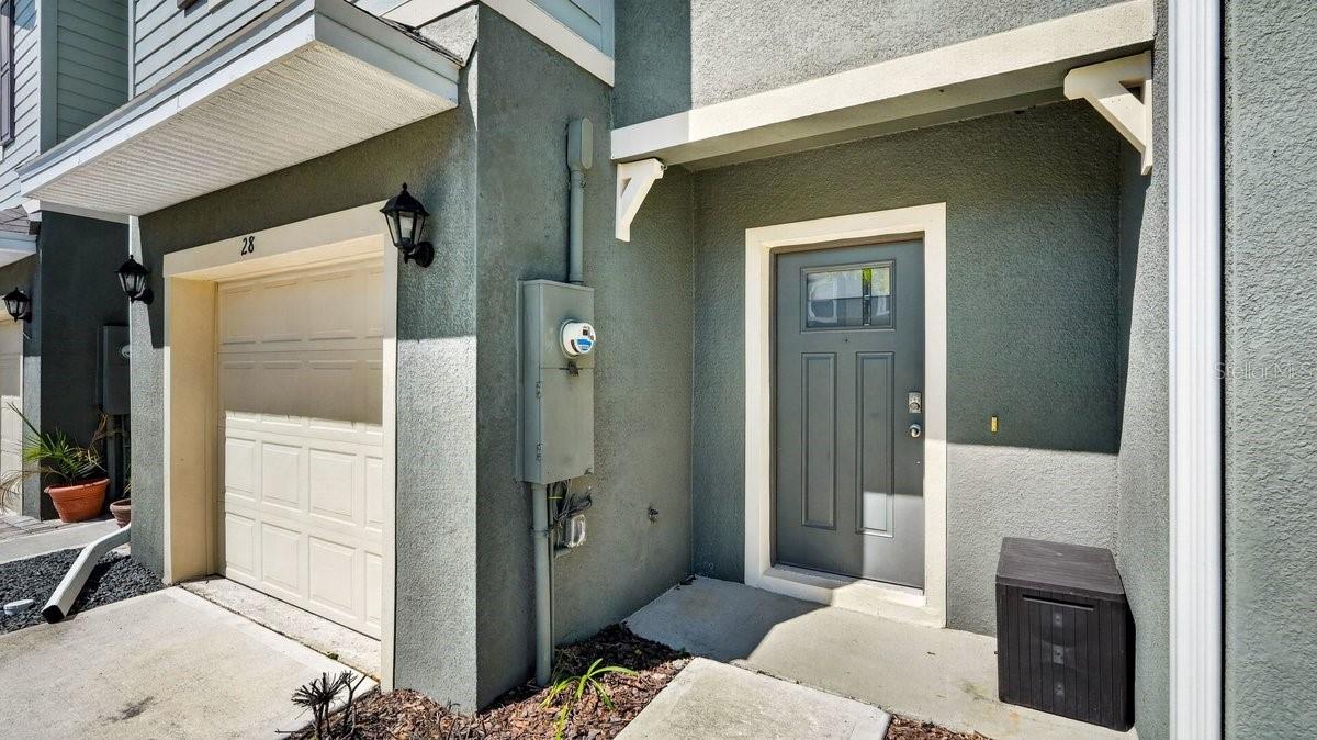 BELLA OAKS - Residential