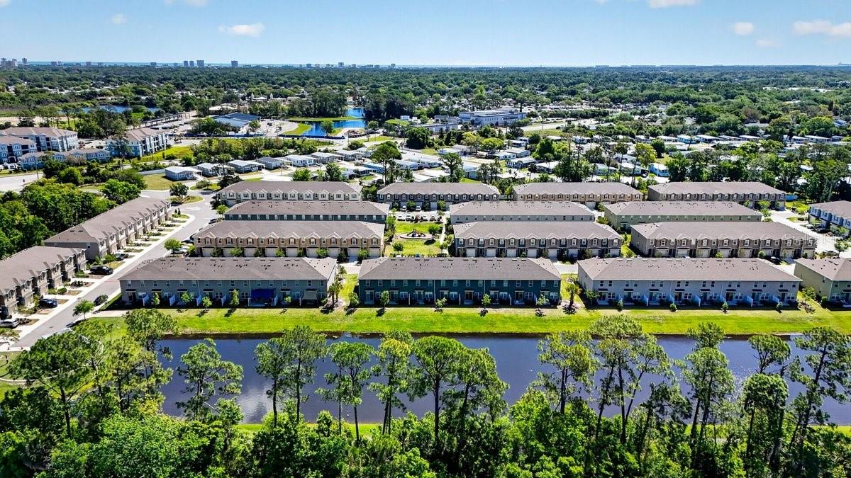 BELLA OAKS - Residential