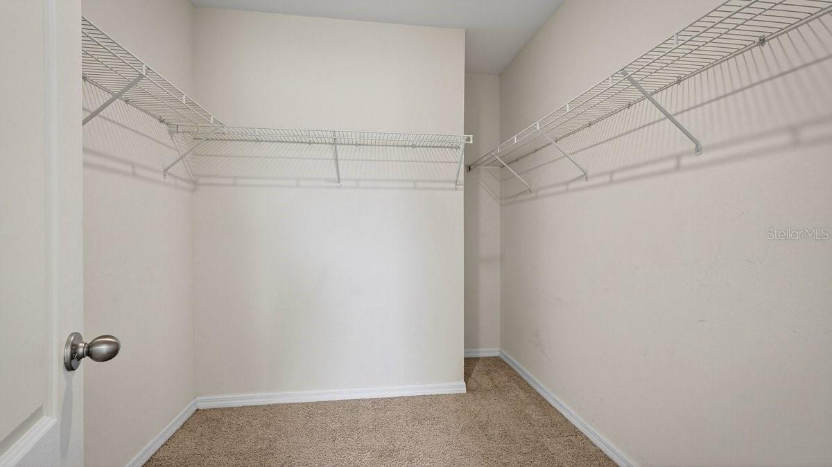 BELLA OAKS - Residential