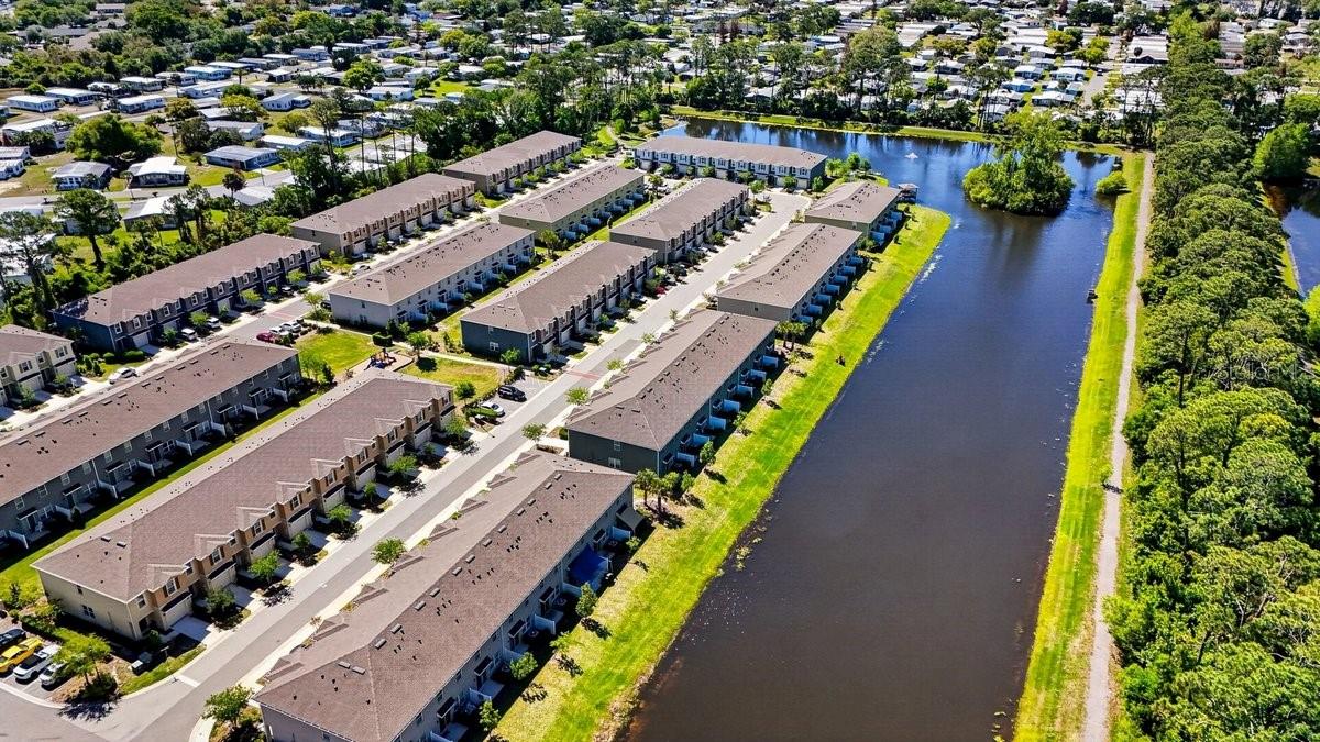 BELLA OAKS - Residential