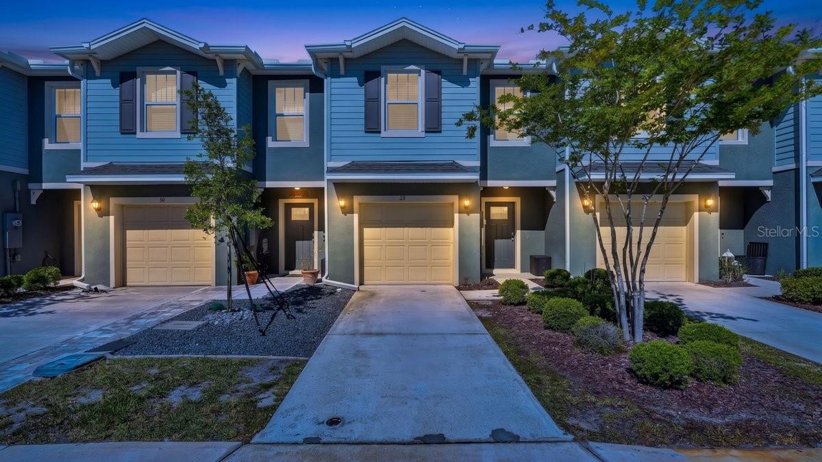 BELLA OAKS - Residential