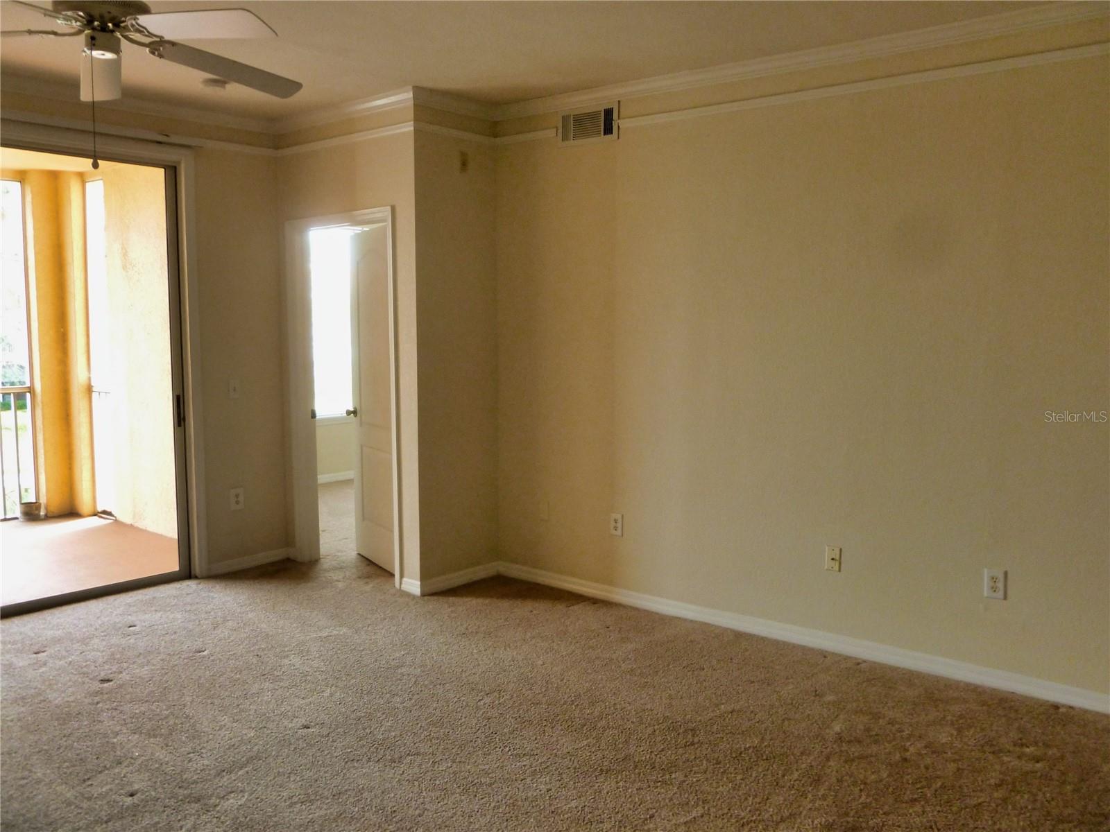 BELLA VILLINO VI - Residential Lease