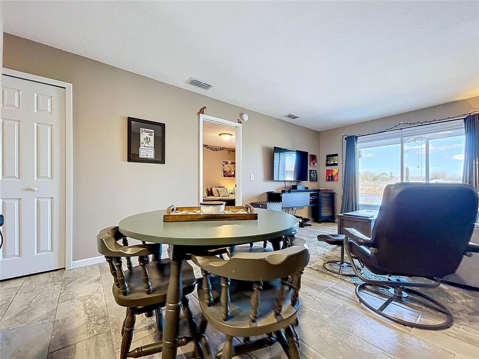 SHADOW RUN - Residential