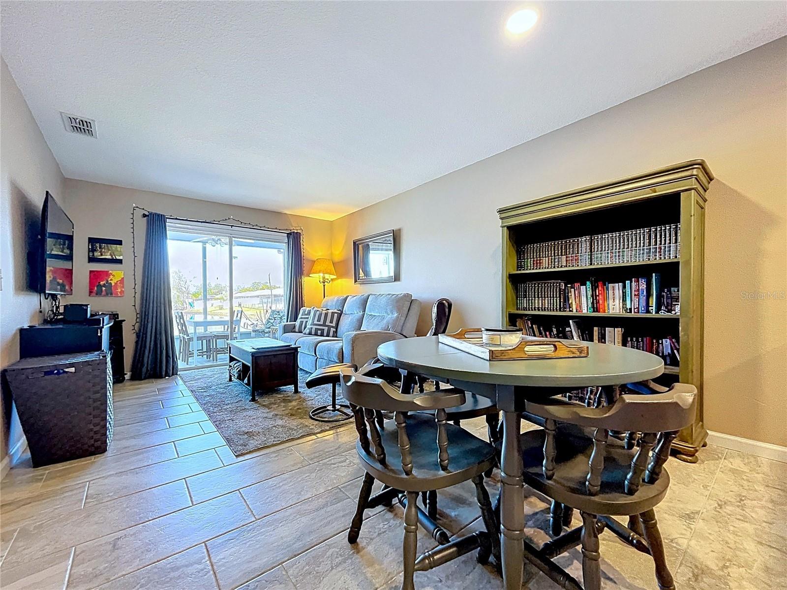 SHADOW RUN - Residential