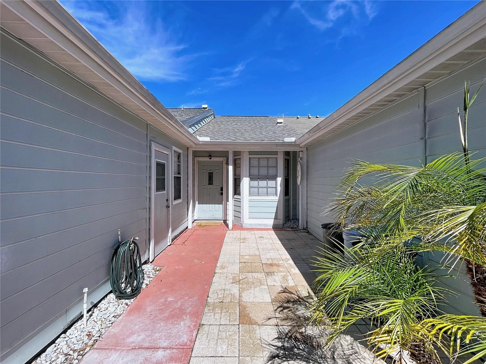 SHADOW RUN - Residential