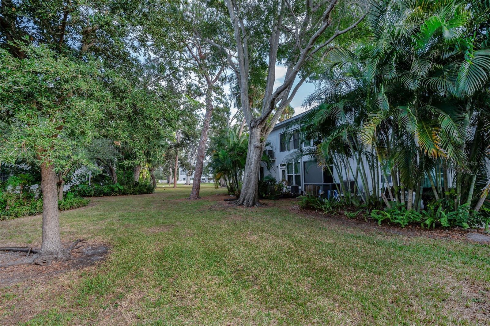 CLEARVIEW OAKS PARADISE - Residential