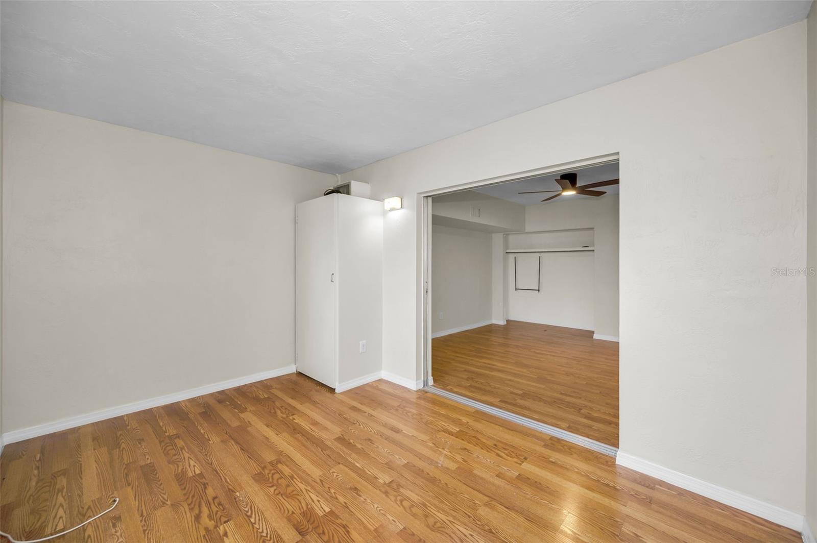 CLEARVIEW OAKS PARADISE - Residential