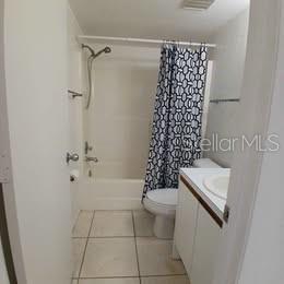 COVE CAY VILLAGE III - Residential Lease