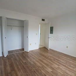 COVE CAY VILLAGE III - Residential Lease