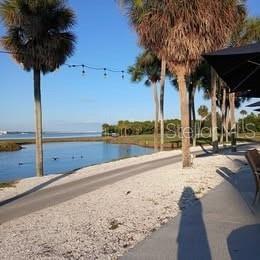 COVE CAY VILLAGE III - Residential Lease