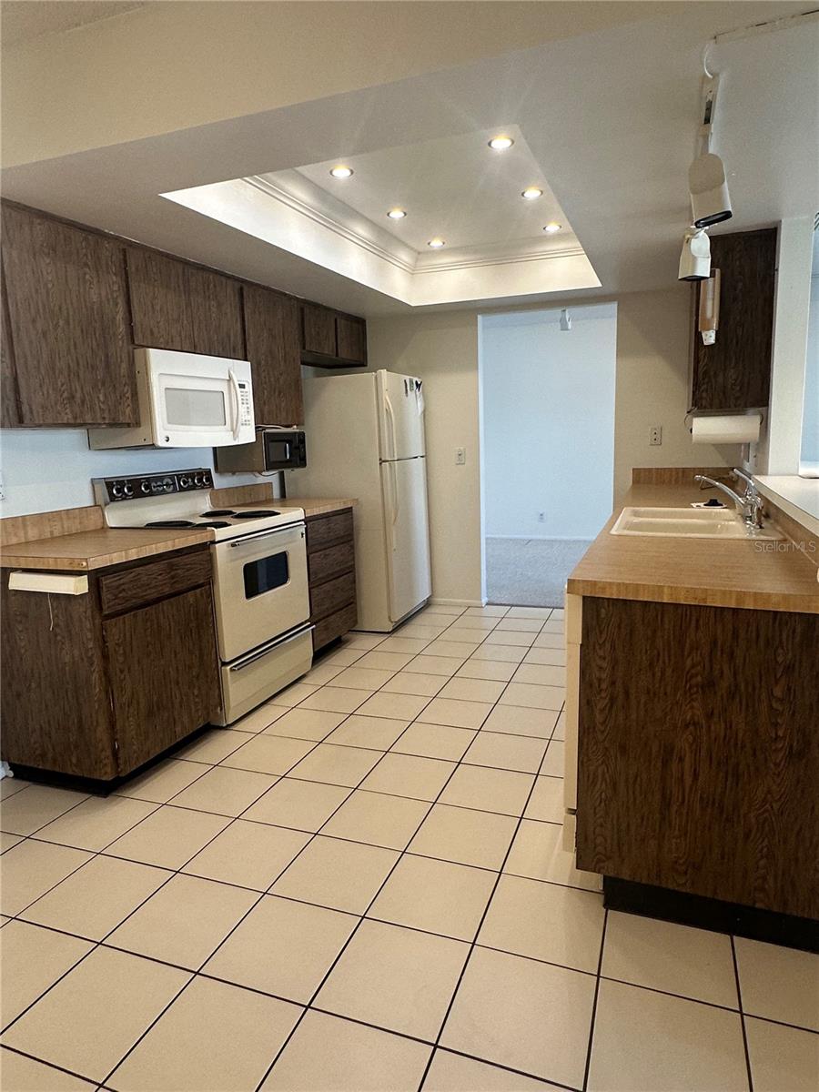 MAINLANDS OF TAMARAC BY THE GULF UNIT 5 PH 3 CONDO - Residential