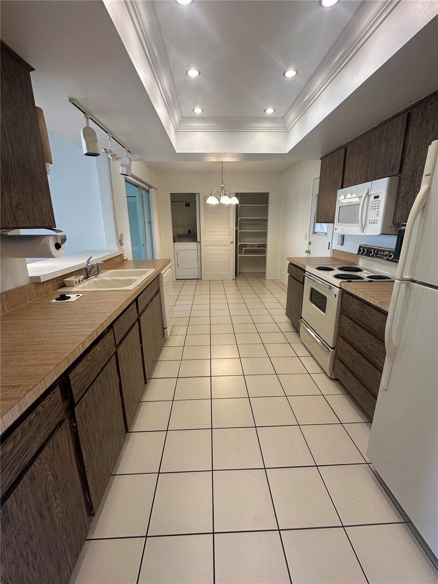 MAINLANDS OF TAMARAC BY THE GULF UNIT 5 PH 3 CONDO - Residential